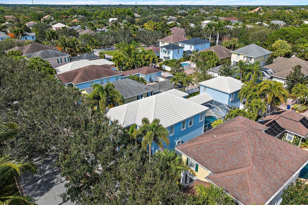 For Rent: $6,500 (4 beds, 3 baths, 2612 Square Feet)