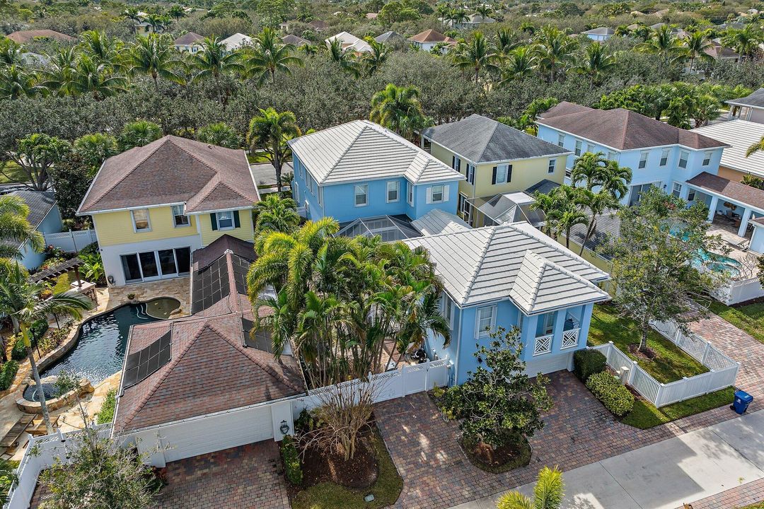 For Rent: $6,500 (4 beds, 3 baths, 2612 Square Feet)