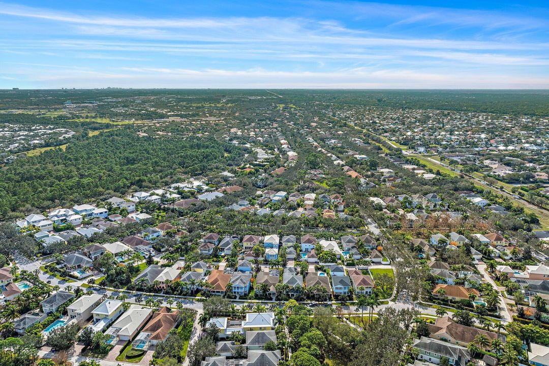 For Rent: $6,500 (4 beds, 3 baths, 2612 Square Feet)