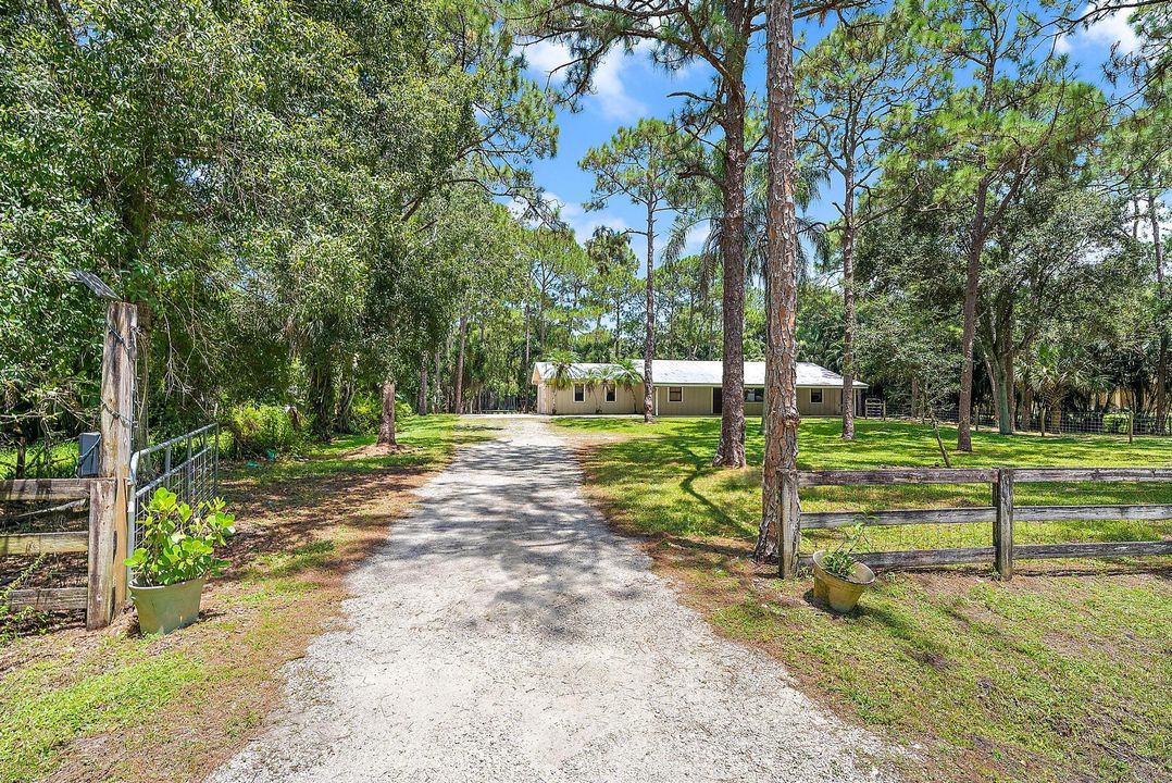 Active With Contract: $649,000 (3 beds, 2 baths, 1344 Square Feet)