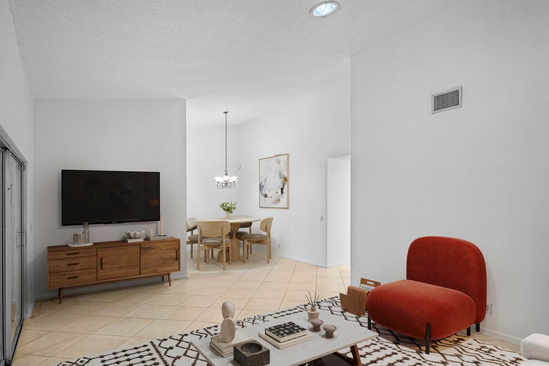 Activo con contrato: $279,900 (2 camas, 2 baños, 1440 Pies cuadrados)