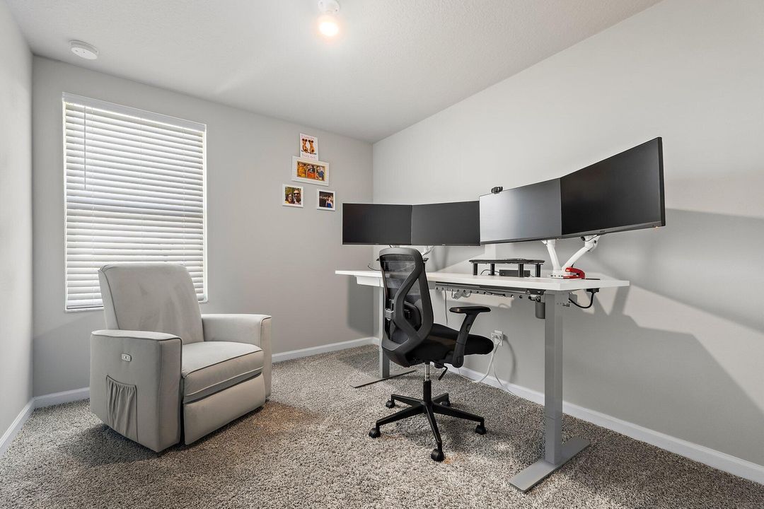 For Sale: $425,000 (3 beds, 2 baths, 1454 Square Feet)