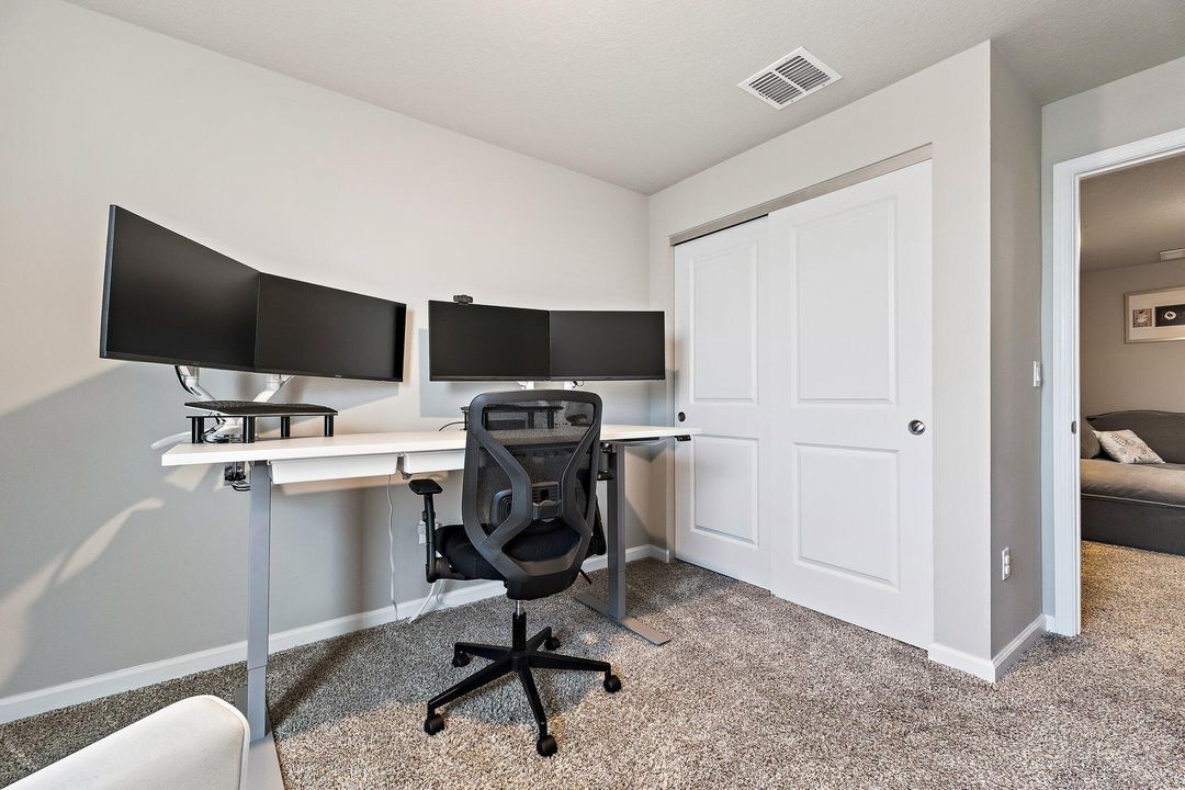 For Sale: $425,000 (3 beds, 2 baths, 1454 Square Feet)