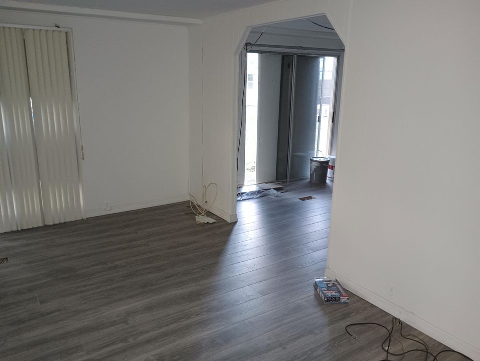 На продажу: $130,000 (2 спален, 1 ванн, 1100 Квадратных фут)