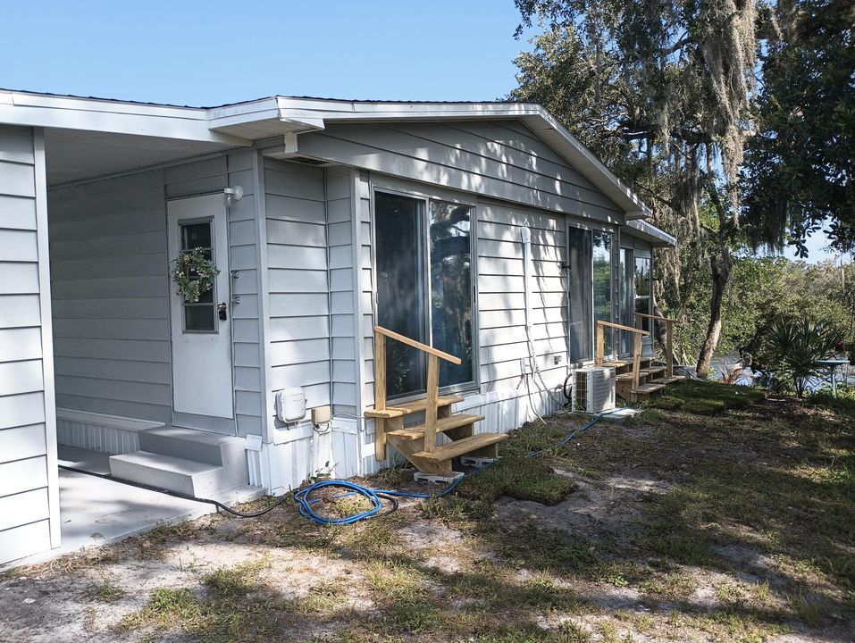 На продажу: $130,000 (2 спален, 1 ванн, 1100 Квадратных фут)