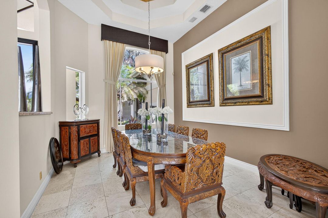 For Sale: $1,750,000 (4 beds, 4 baths, 3797 Square Feet)