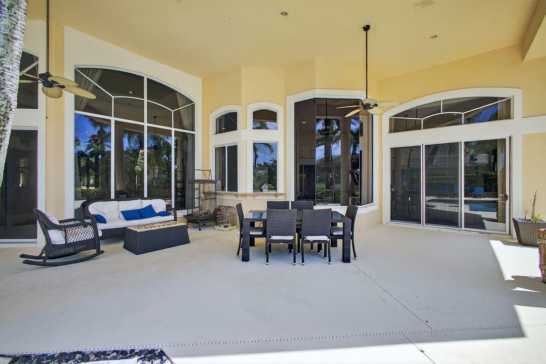 For Sale: $1,750,000 (4 beds, 4 baths, 3797 Square Feet)