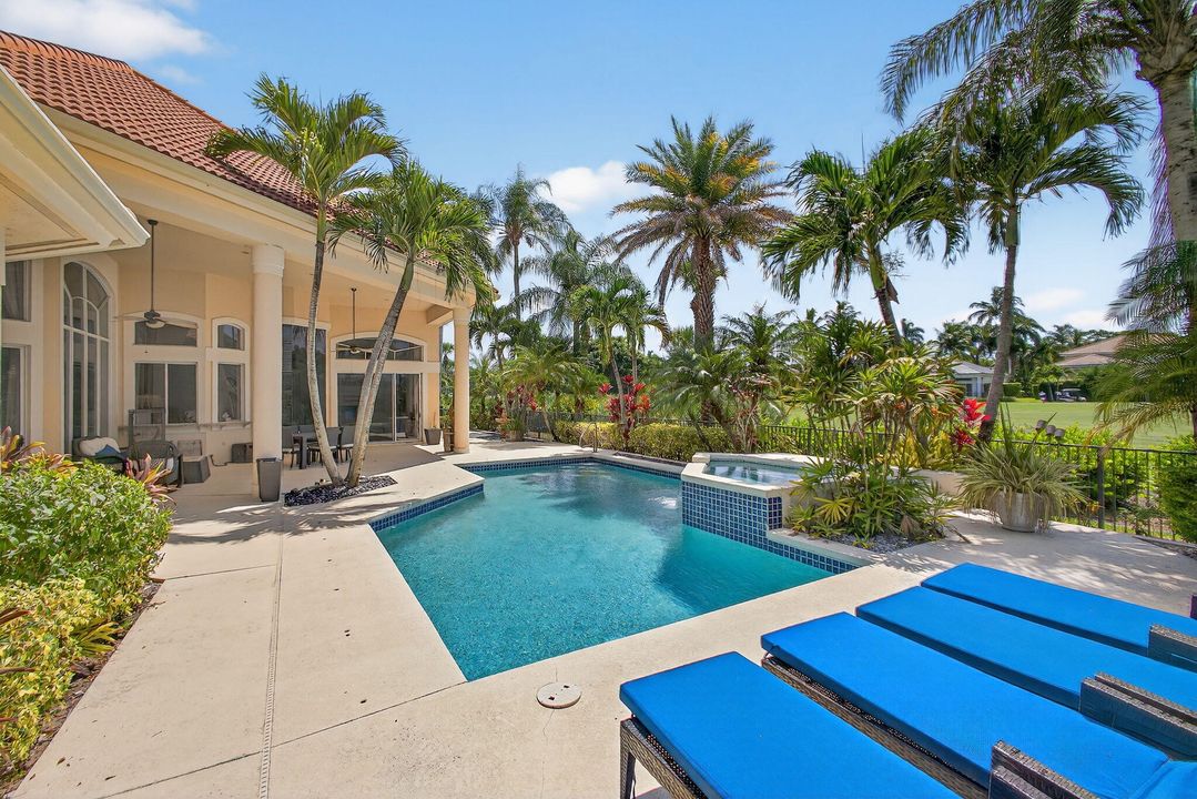 For Sale: $1,750,000 (4 beds, 4 baths, 3797 Square Feet)