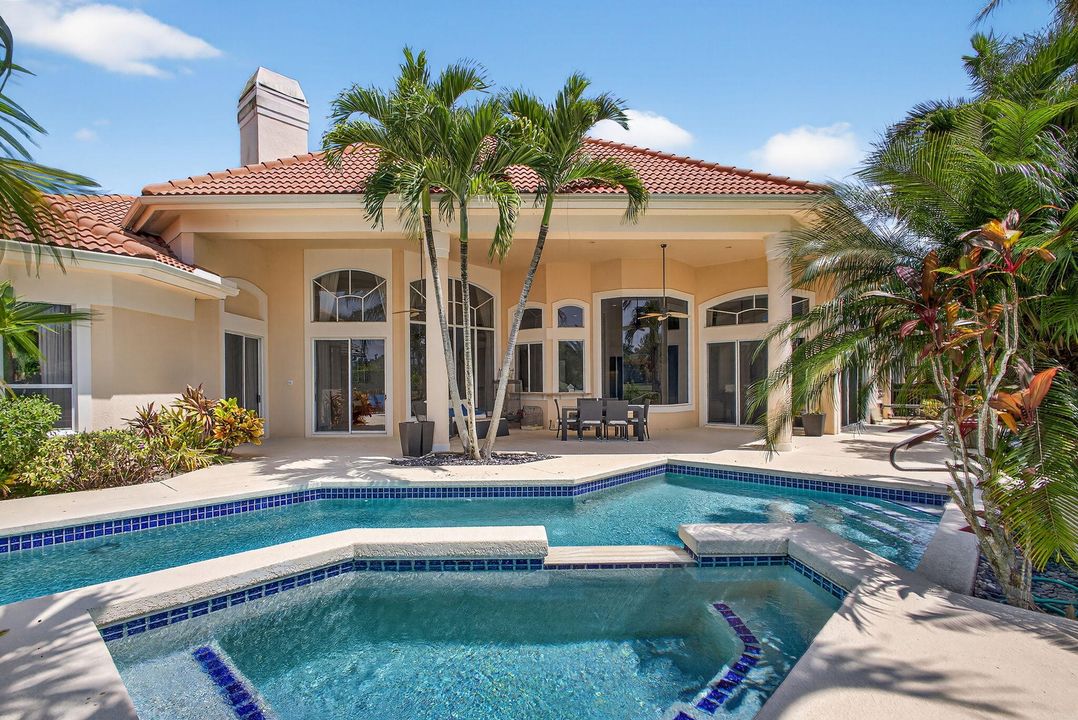 For Sale: $1,750,000 (4 beds, 4 baths, 3797 Square Feet)