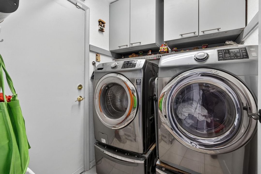 待售: $525,000 (3 贝兹, 2 浴室, 1742 平方英尺)