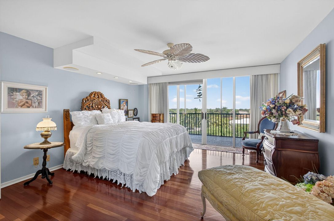 Active With Contract: $675,000 (2 beds, 2 baths, 1935 Square Feet)