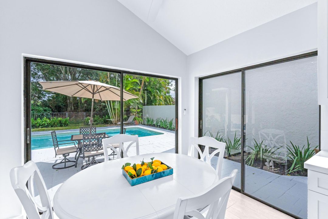 Active With Contract: $13,500 (3 beds, 4 baths, 3167 Square Feet)