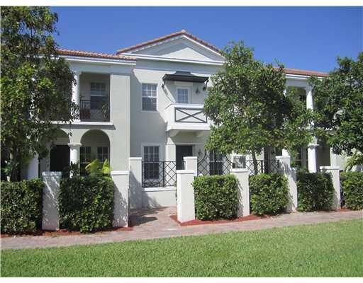 Recently Rented: $3,490 (2 beds, 3 baths, 2164 Square Feet)