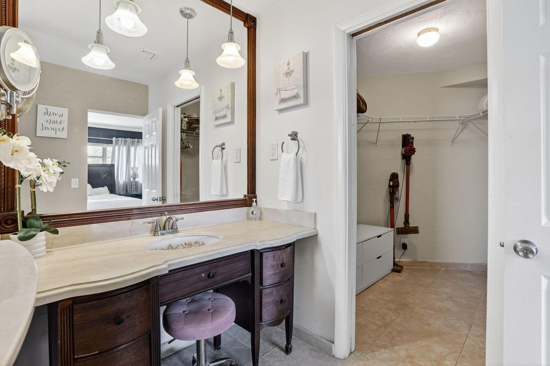 На продажу: $2,500,000 (4 спален, 2 ванн, 2283 Квадратных фут)