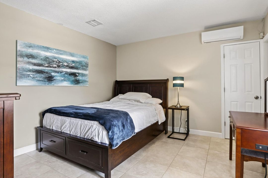 На продажу: $2,500,000 (4 спален, 2 ванн, 2283 Квадратных фут)