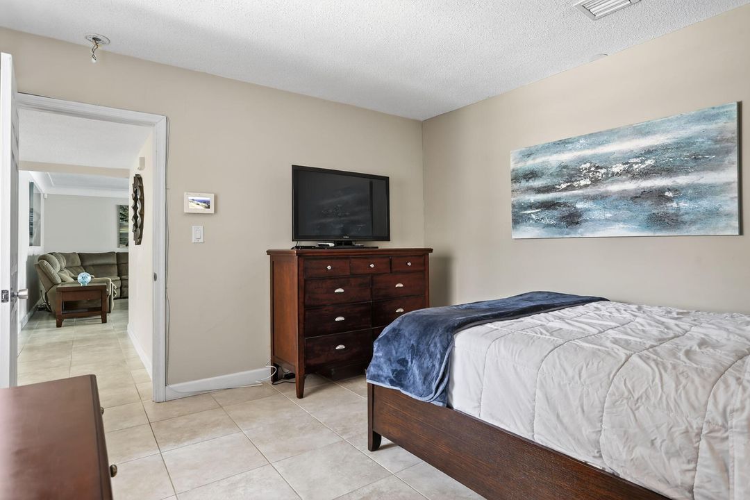 На продажу: $2,500,000 (4 спален, 2 ванн, 2283 Квадратных фут)