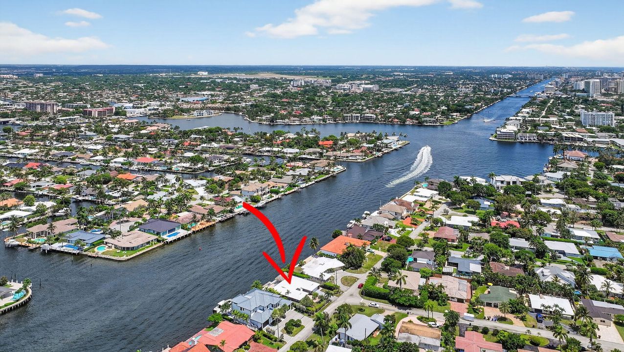 На продажу: $2,500,000 (4 спален, 2 ванн, 2283 Квадратных фут)