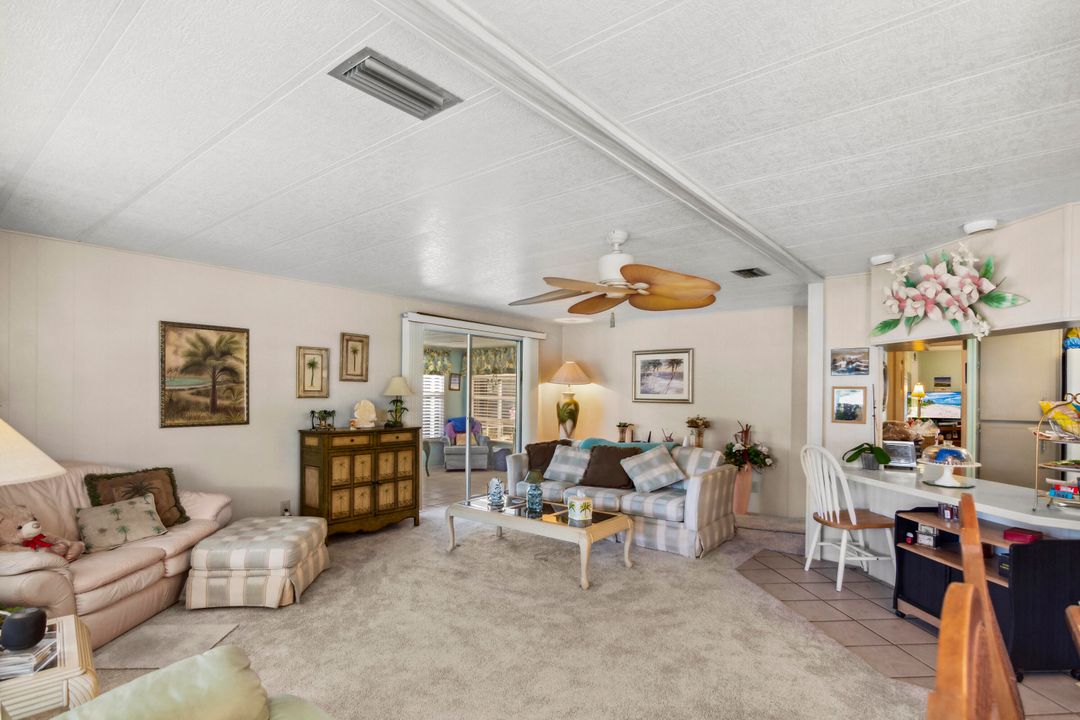 待售: $97,000 (2 贝兹, 2 浴室, 1400 平方英尺)