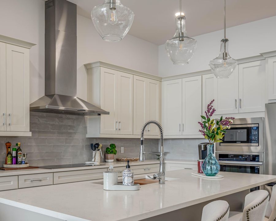 待售: $999,000 (3 贝兹, 3 浴室, 1917 平方英尺)