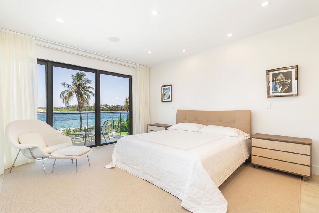 For Sale: $3,400,000 (3 beds, 3 baths, 2624 Square Feet)