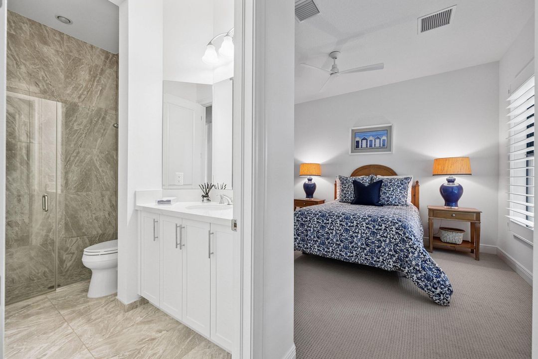 合同活跃: $3,695,000 (5 贝兹, 5 浴室, 4665 平方英尺)