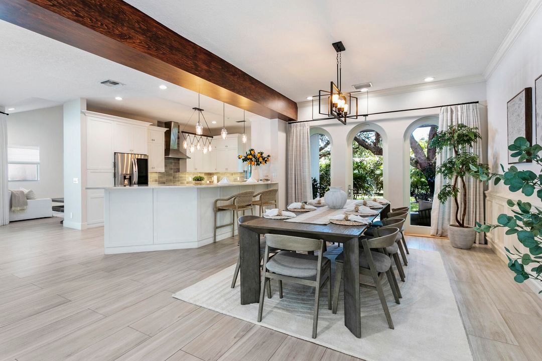 合同活跃: $4,399,000 (3 贝兹, 3 浴室, 3972 平方英尺)