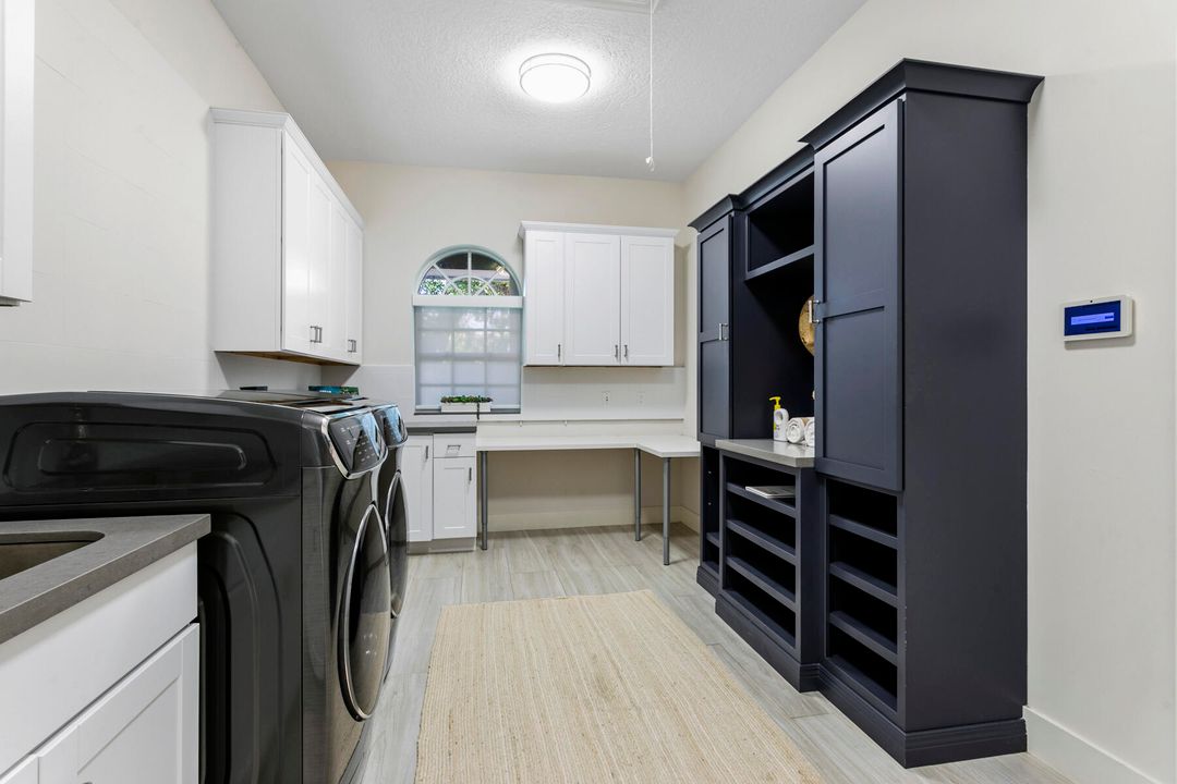 合同活跃: $4,399,000 (3 贝兹, 3 浴室, 3972 平方英尺)