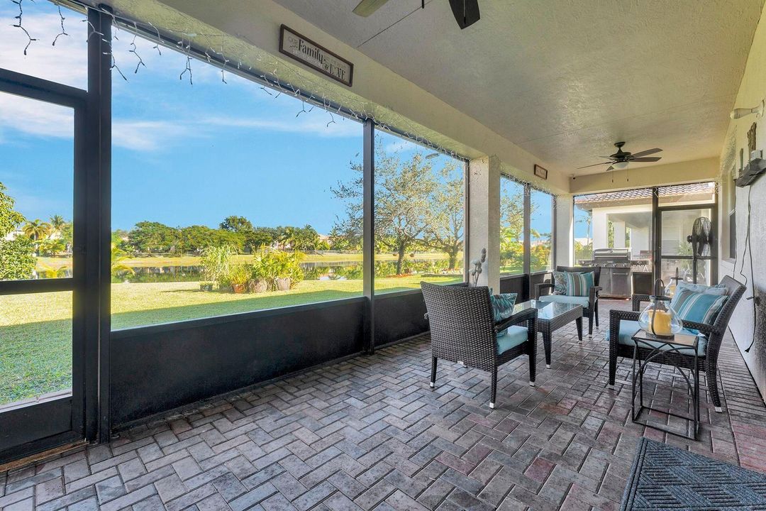 For Sale: $879,999 (5 beds, 3 baths, 3967 Square Feet)