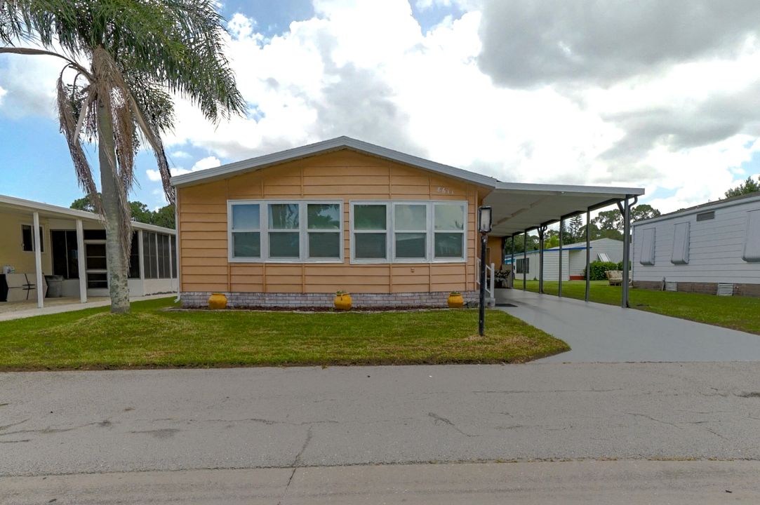 For Sale: $145,000 (3 beds, 2 baths, 1399 Square Feet)