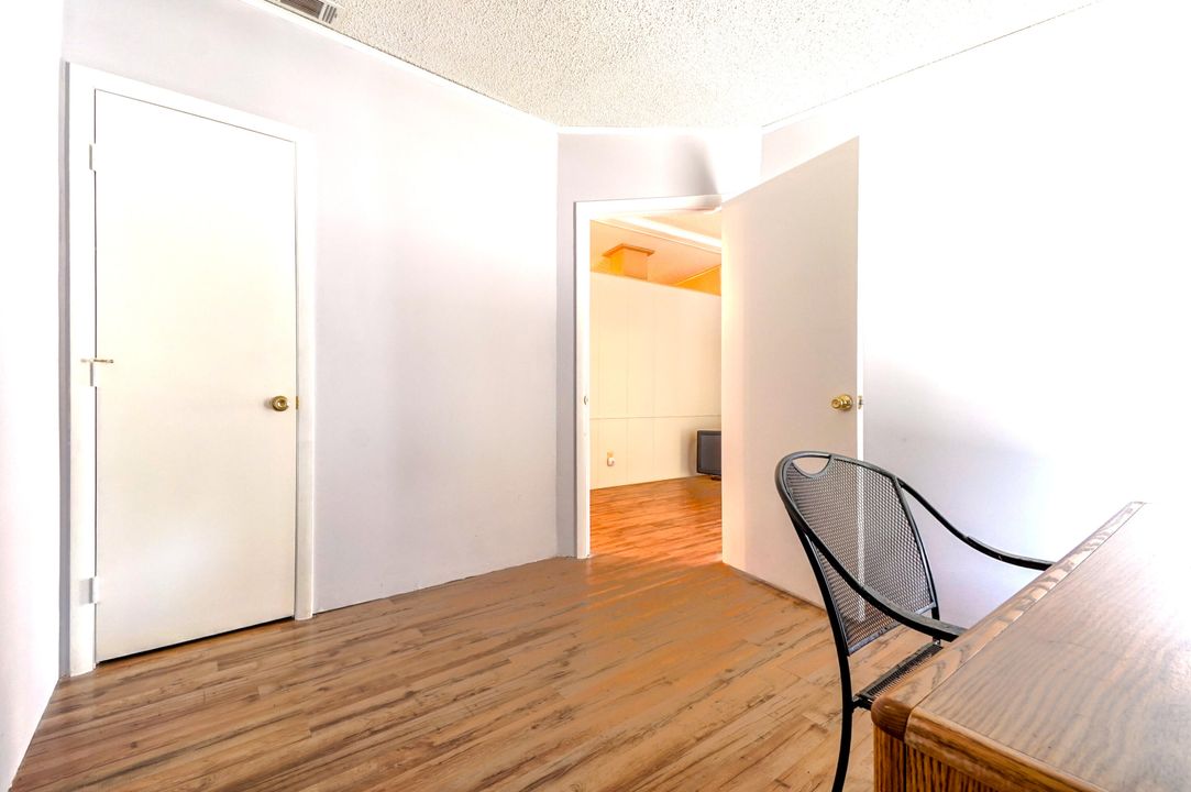 For Sale: $145,000 (3 beds, 2 baths, 1399 Square Feet)