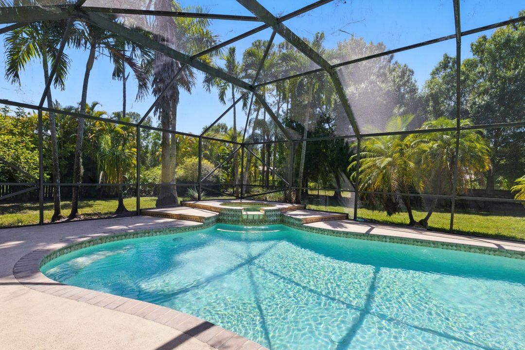 For Rent: $4,800 (4 beds, 2 baths, 2363 Square Feet)