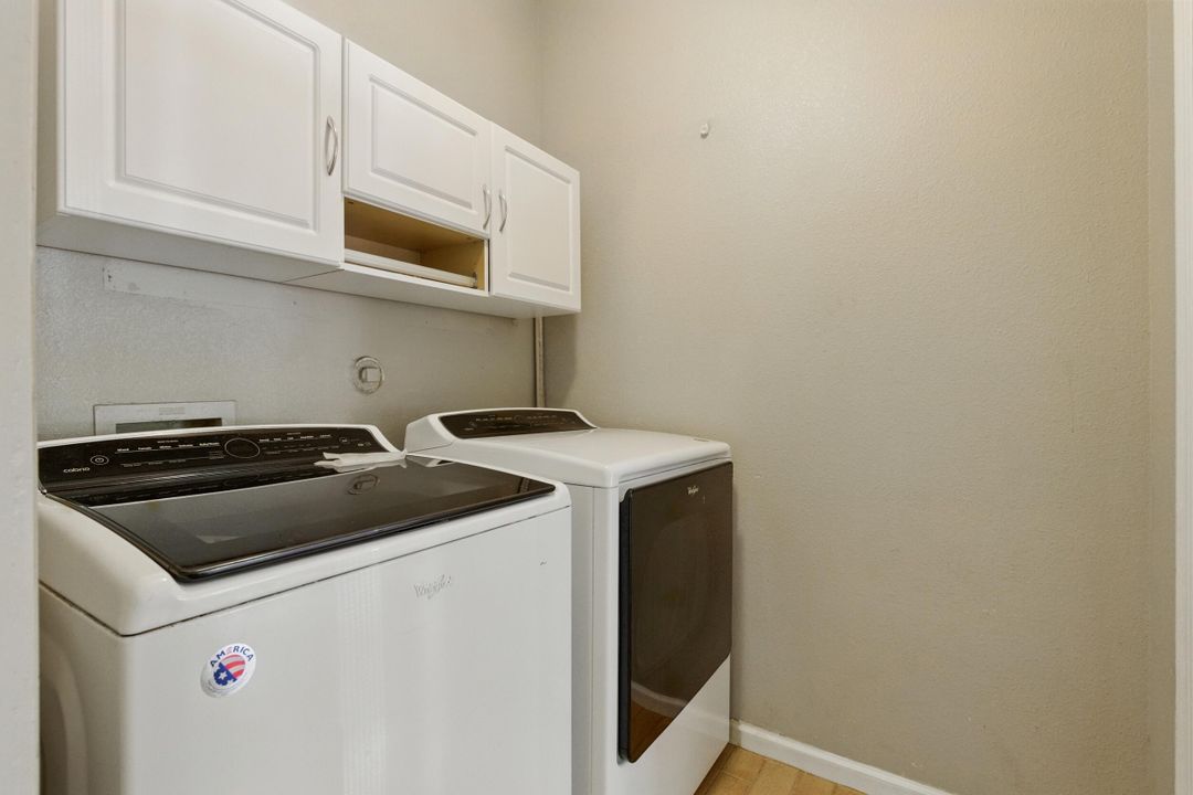 For Rent: $4,800 (4 beds, 2 baths, 2363 Square Feet)