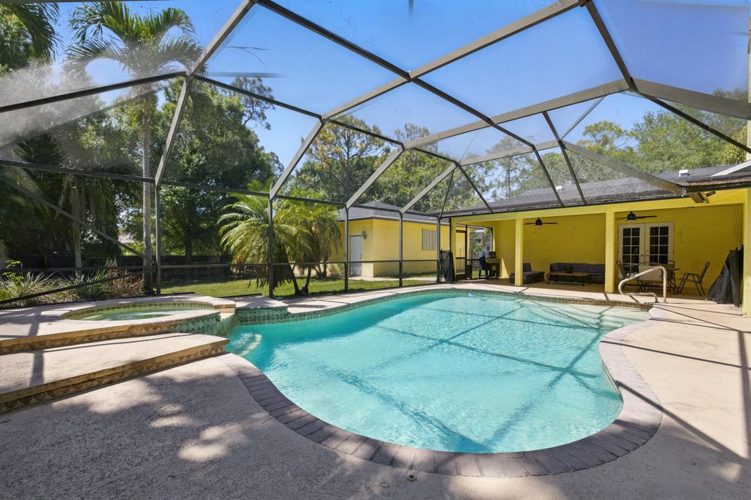 For Rent: $4,800 (4 beds, 2 baths, 2363 Square Feet)