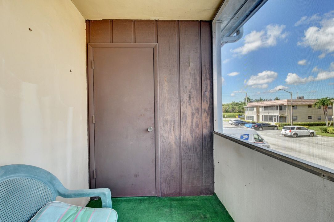 待售: $80,000 (1 贝兹, 1 浴室, 760 平方英尺)