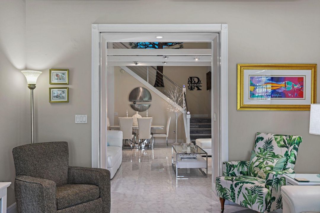 待售: $998,500 (3 贝兹, 3 浴室, 2913 平方英尺)