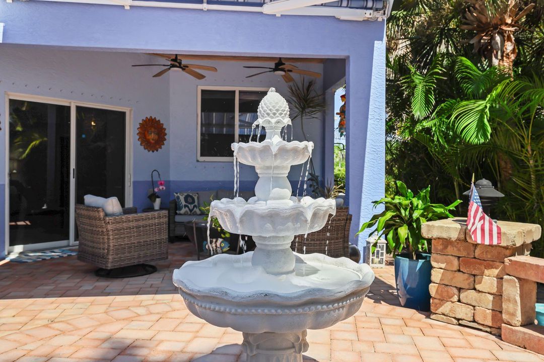 待售: $998,500 (3 贝兹, 3 浴室, 2913 平方英尺)