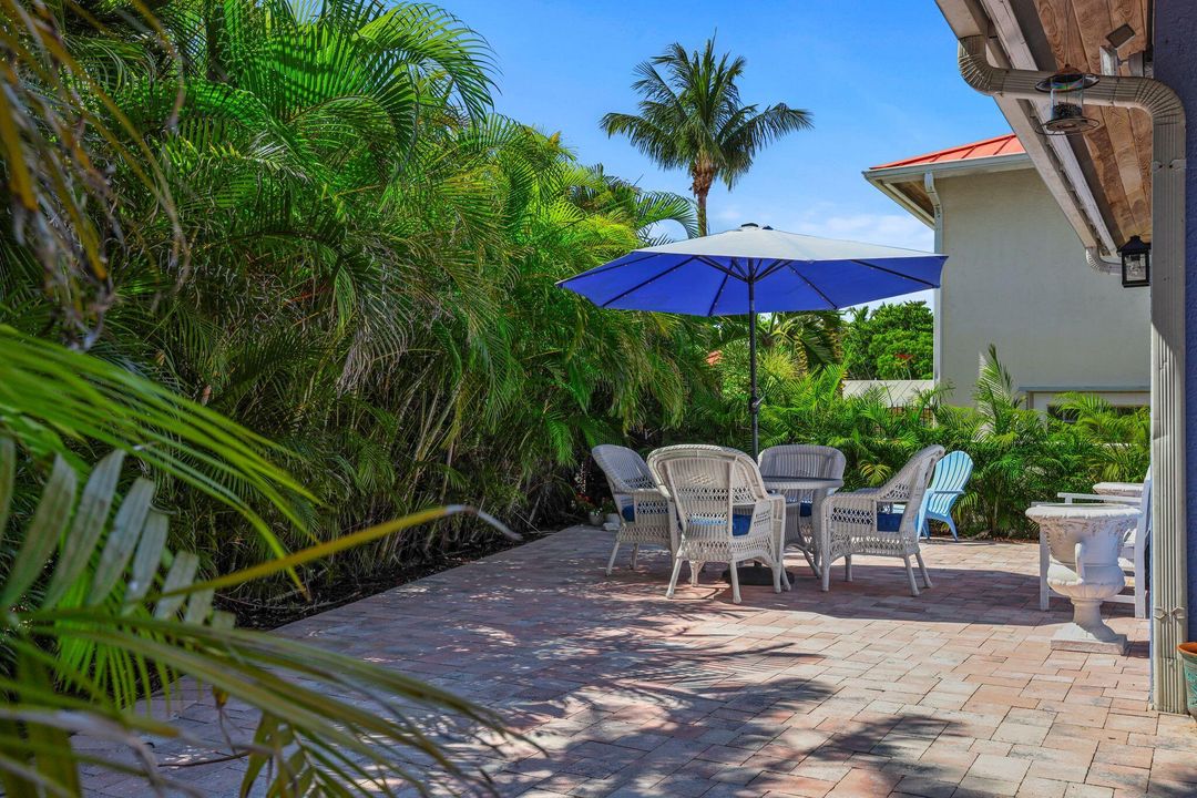 待售: $998,500 (3 贝兹, 3 浴室, 2913 平方英尺)