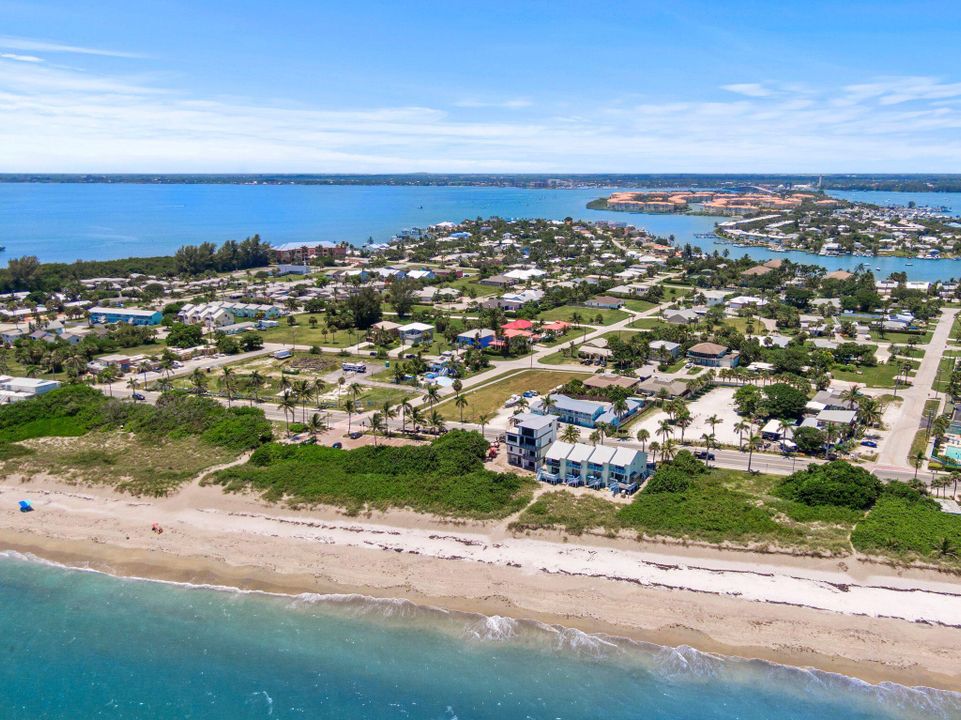 待售: $998,500 (3 贝兹, 3 浴室, 2913 平方英尺)