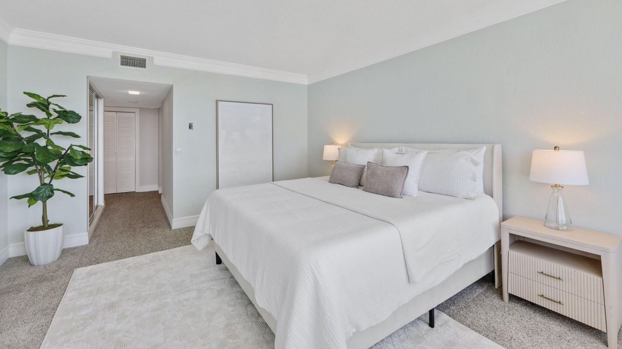 Active With Contract: $1,595,000 (2 beds, 2 baths, 1820 Square Feet)