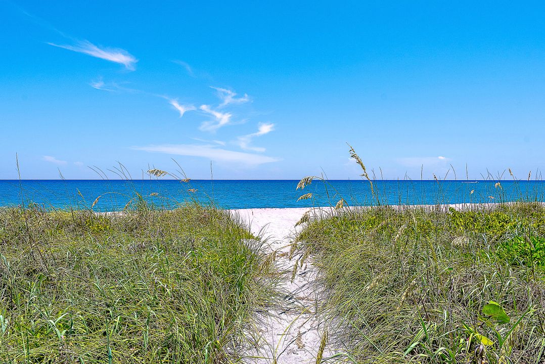 For Sale: $17,000,000 (4 beds, 5 baths, 6587 Square Feet)