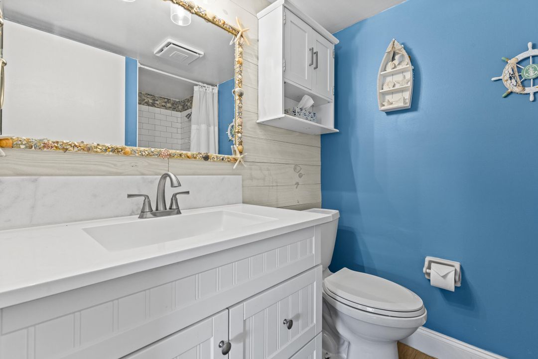 合同活跃: $149,900 (2 贝兹, 2 浴室, 948 平方英尺)