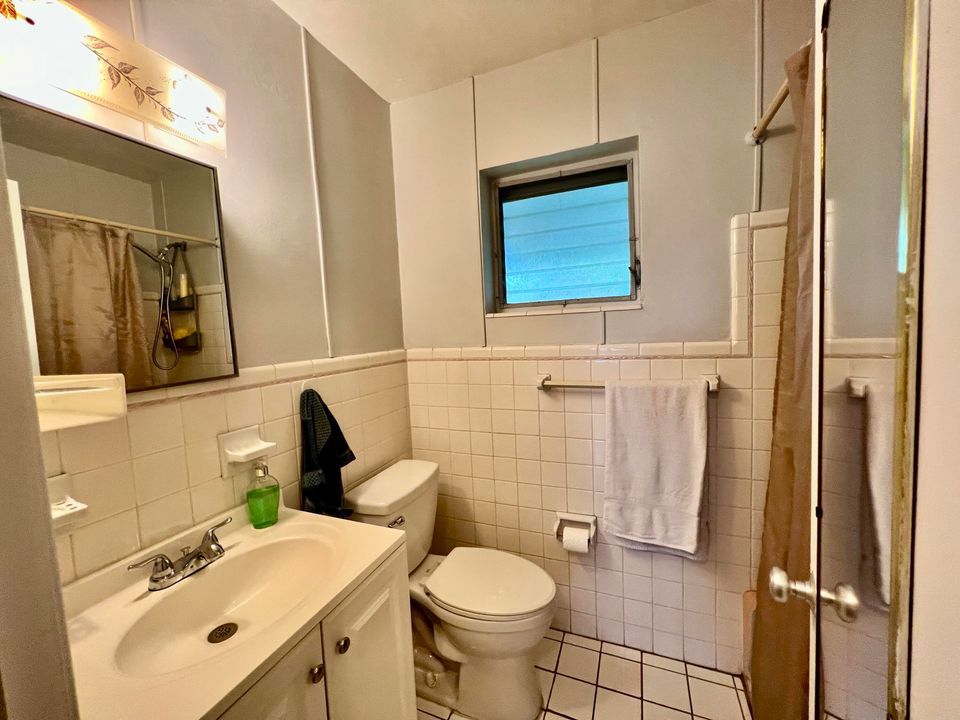 Active With Contract: $91,000 (1 beds, 1 baths, 450 Square Feet)