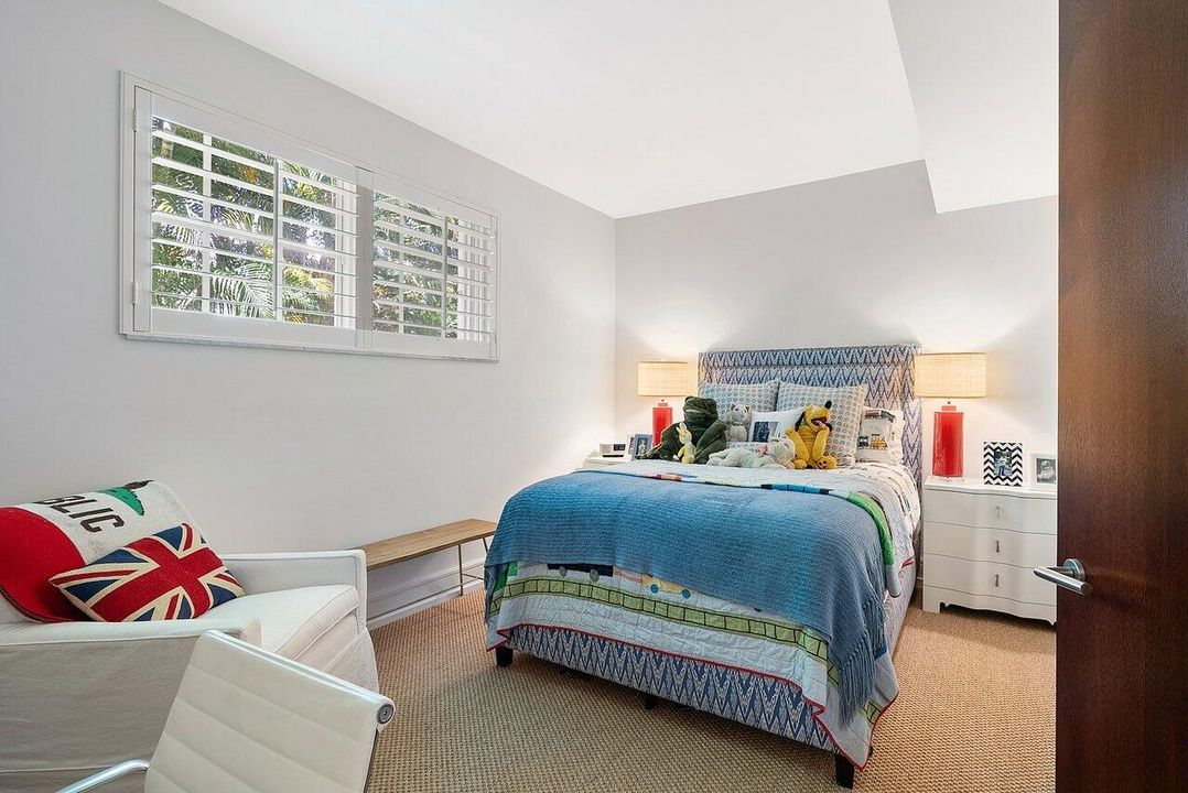 На продажу: $2,695,000 (2 спален, 2 ванн, 1440 Квадратных фут)