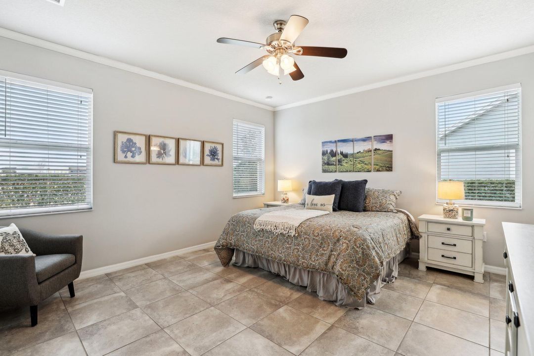 For Sale: $449,000 (3 beds, 2 baths, 1669 Square Feet)