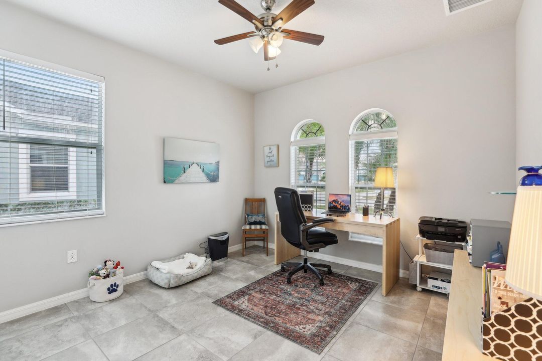 For Sale: $449,000 (3 beds, 2 baths, 1669 Square Feet)