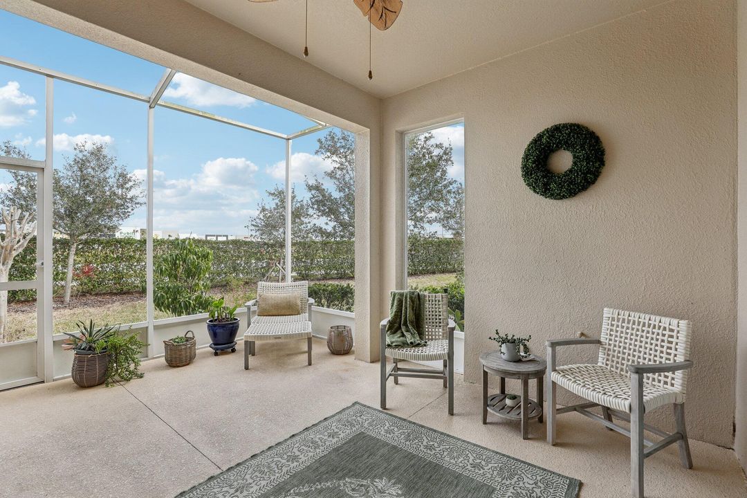 For Sale: $449,000 (3 beds, 2 baths, 1669 Square Feet)