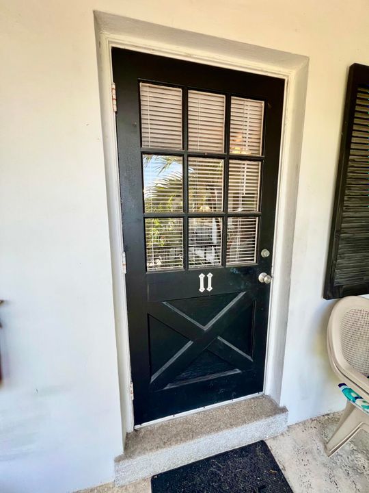 Active With Contract: $91,000 (1 beds, 1 baths, 450 Square Feet)