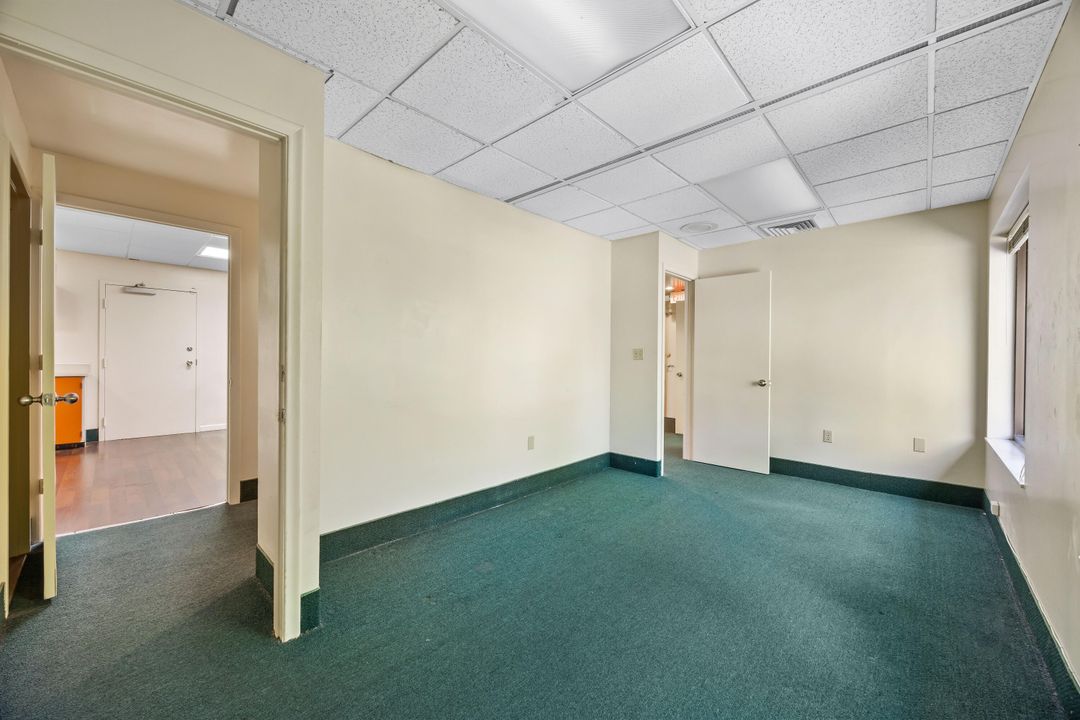 待售: $27 (0 贝兹, 0 浴室, 14845 平方英尺)