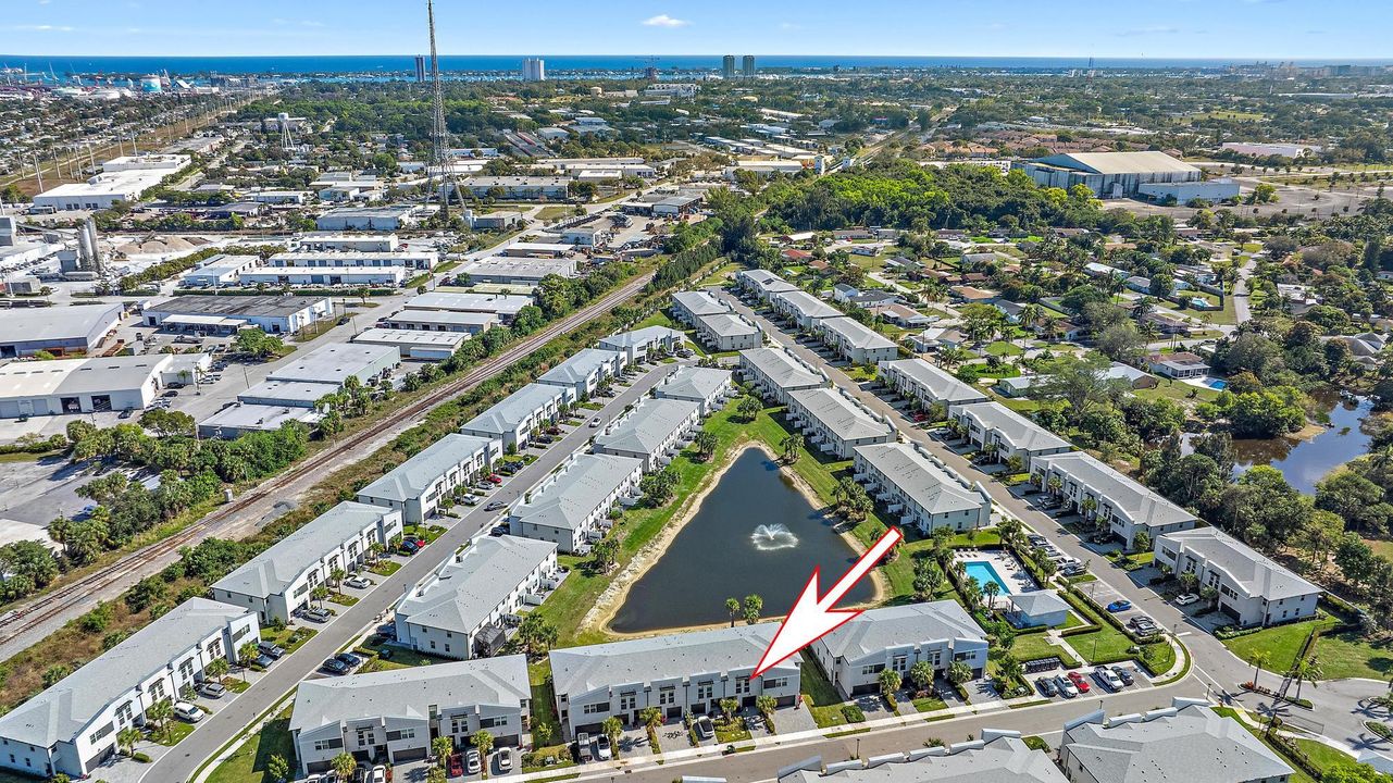 For Sale: $427,000 (3 beds, 2 baths, 1454 Square Feet)