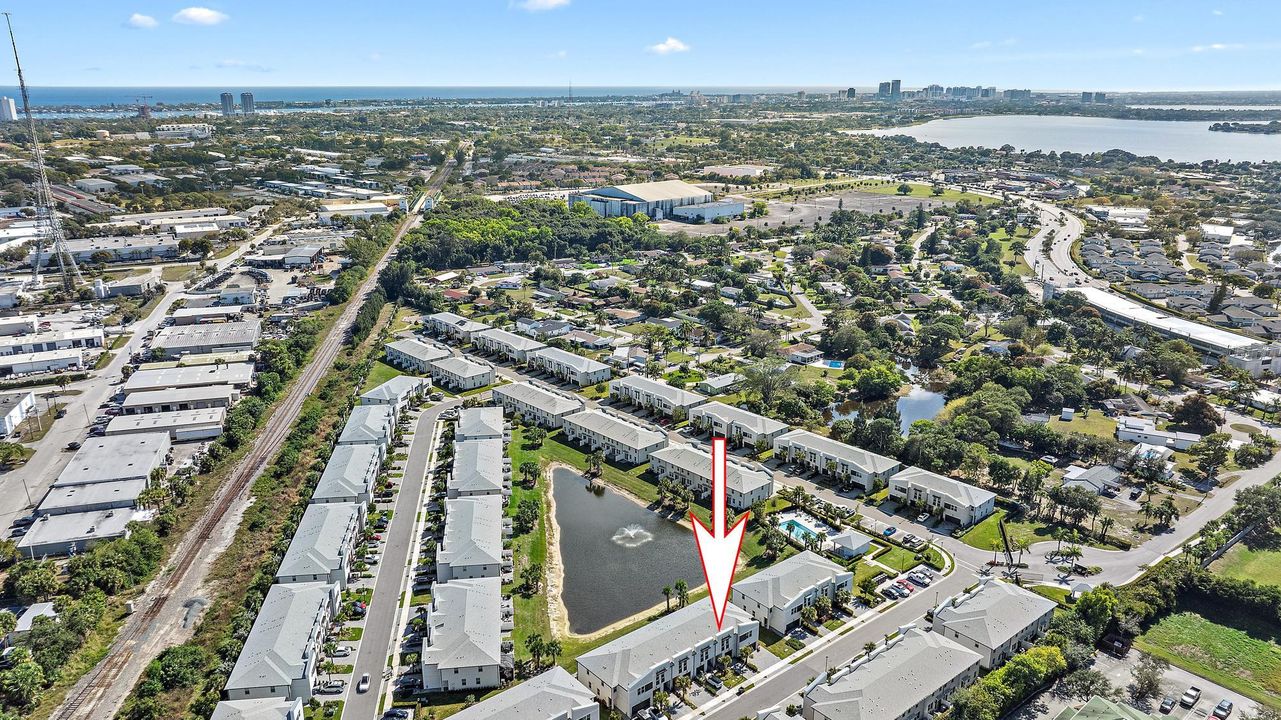 For Sale: $427,000 (3 beds, 2 baths, 1454 Square Feet)